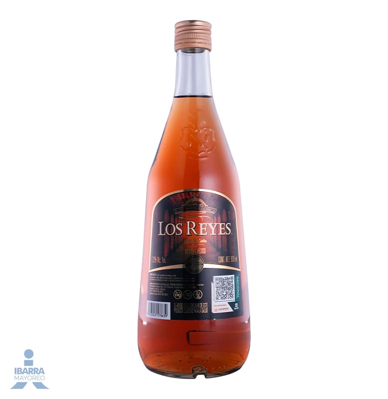 Destilado Añejo Los Reyes 900 ml