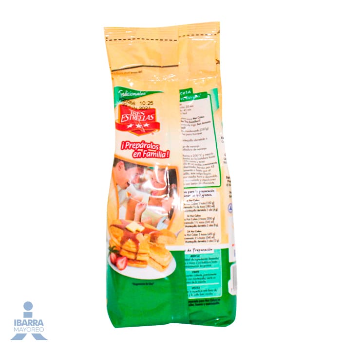 Harina para Hot Cakes Tres Estrellas 500 g