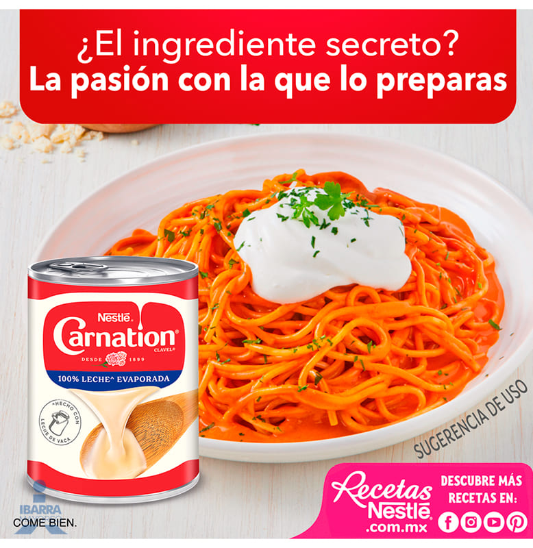 Leche Evaporada Nestlé Carnation Clavel Original lata 360 g