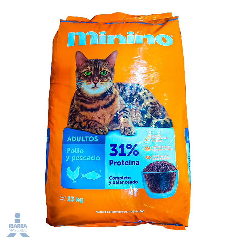 Alimento Ganador Minino Pollo y Pescado 15 kg 